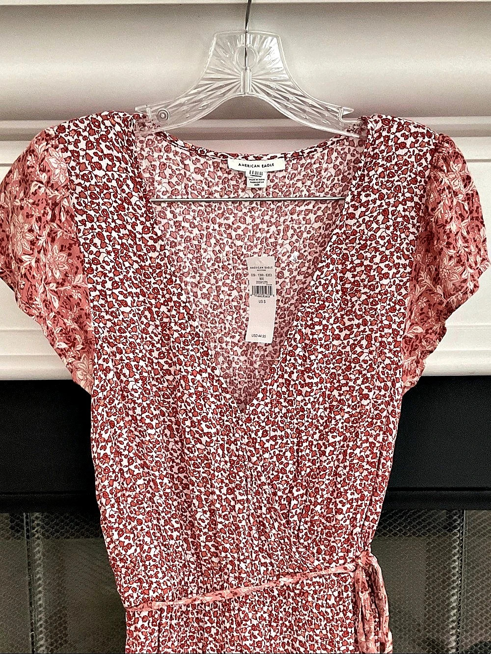 American Eagle Floral Mini Dress in Red & White Size Small NWT